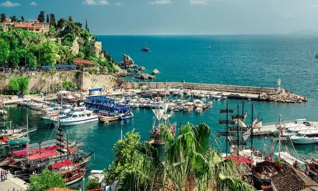 Antalya Dini Düğüm